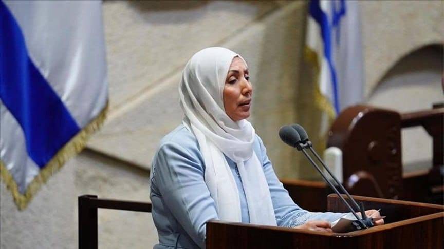 بعد مطالبتها بالاستقالة: ايمان خطيب من الموحدة تعتذر عن تصريحاتها الأخيرة