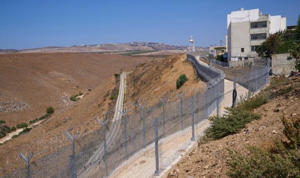 الحدود الإسرائيلية اللبنانية| قصف متبادل بين الجيش  الإسرائيلي و