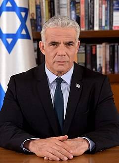 زعيم المعارضة الإسرائيلية يائير لابيد يؤيد صفقة التبادل