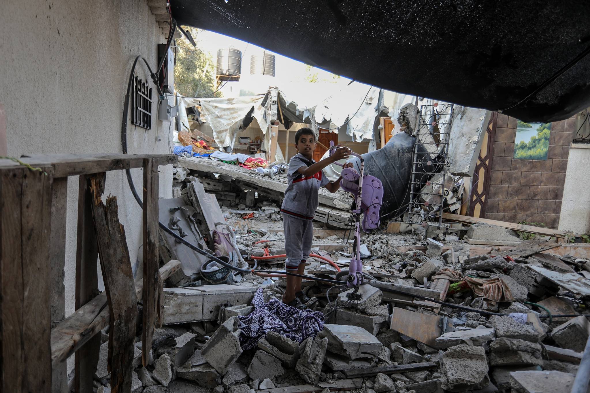 الهدنة في غزة لليوم السادس| مباحثات بالدوحة حول 