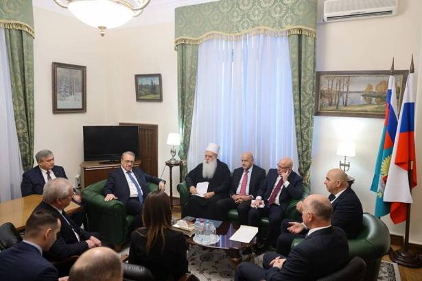 الشيخ موفق طريف في موسكو لمناقشة ملف المحتجزين والملف السوري 