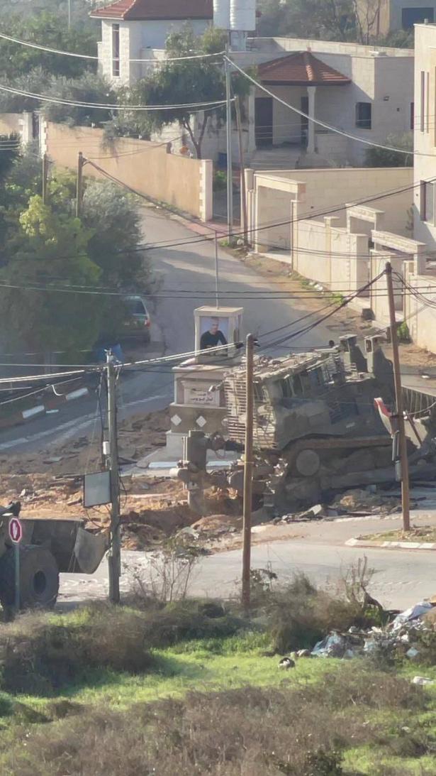 حماس تطالب بالتدخل الدولي بعد ارتقاء شبان  بقصف مسيّرة إسرائيلية على جنين