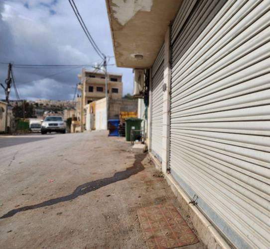 إضراب شامل يعم الضفة الغربية ردًا على اغتيال العاروري
 