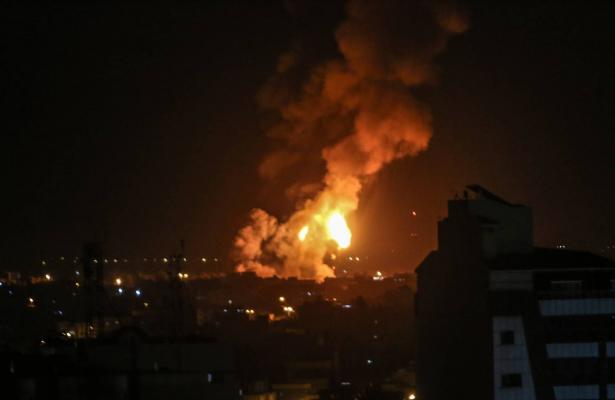 اليوم ال89 من الحرب على غزة | تجدد الاشتباكات والقصف على القطاع وارتقاء أكثر من 22 ألف شخصا