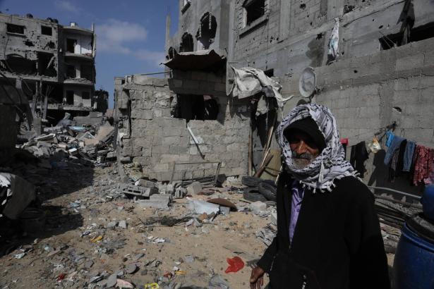 الحرب على غزة لليوم ال81| استمرار المعارك الضارية والغارات العنيفة في القطاع