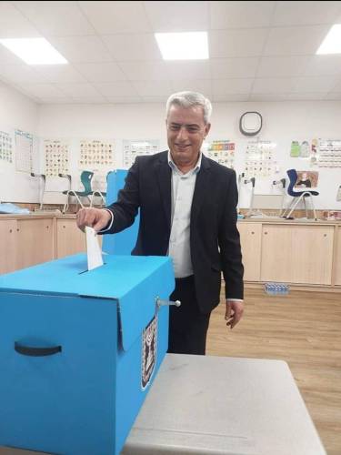 بعد فوزه برئاسة مجلس دير حنا..سعيد حسين في حديث خاص لإذاعة الشمس