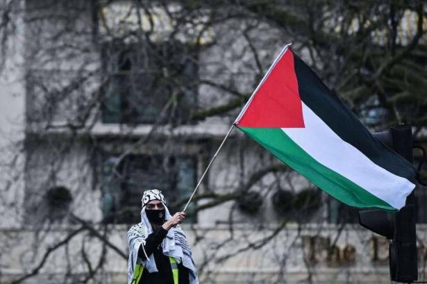 آلاف المتظاهرين بواشنطن والعاصمة البريطانية لندن ينددون بالانتهاكات الإسرائيلية