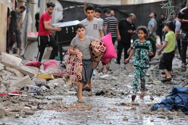 اليوم الـ121 للحرب على غزة | الوضع الإنساني المأساوي يزداد تفاقمًا