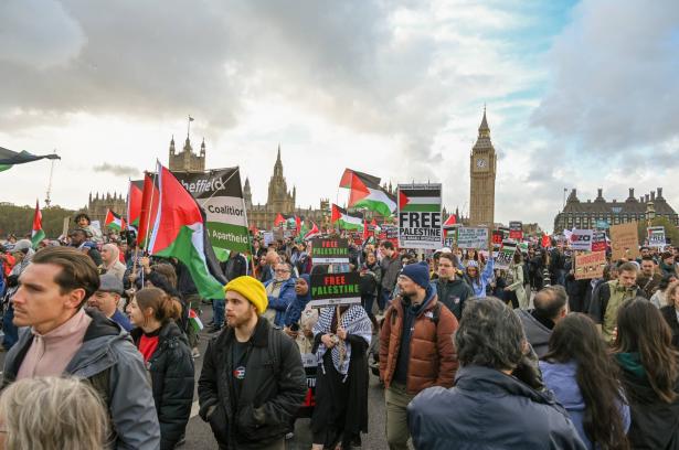 العليا في بريطانيا ترفض دعوى لتعليق تصدير الأسلحة إلى إسرائيل