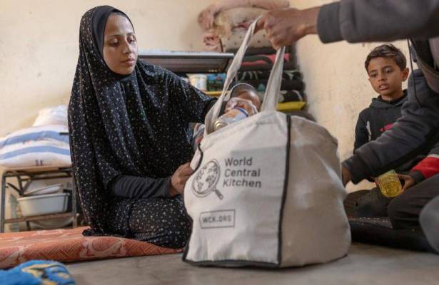 اغتيال فريق إغاثة أجنبي بالقصف على دير البلح