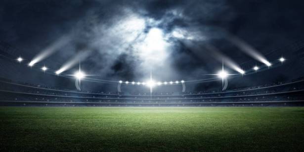 نستعرض في التقرير التالي أهم وأبرز مواعيد مباريات اليوم في كرة القدم محليا وعالميا