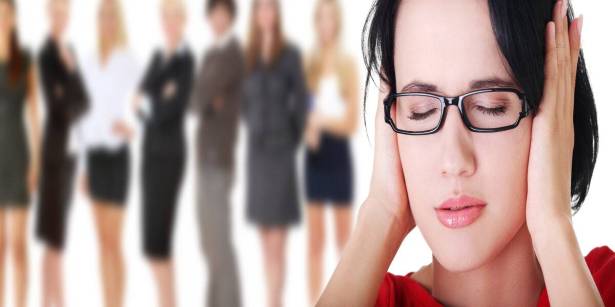 دليلك الشامل| الرهاب الاجتماعي: أعراضه و6 طرق للتغلب عليه