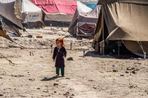 وفاة اكثر من 200 شخص في أفغانستان بسبب فيضانات مفاجئة