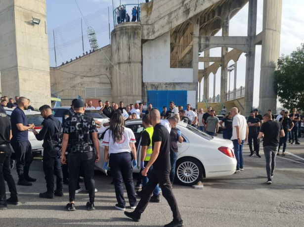 الجريمة والعنف| مقتل رجل جراء تعرضه لإطلاق نار قرب استاد كرة القدم في عيلوط