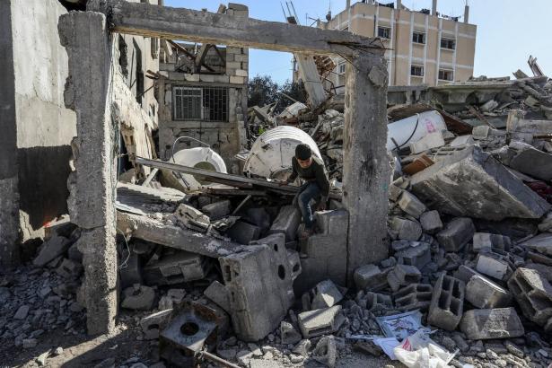 الحرب على غزة لليوم 217| قصف كامل على مبان ومربعات سكنية