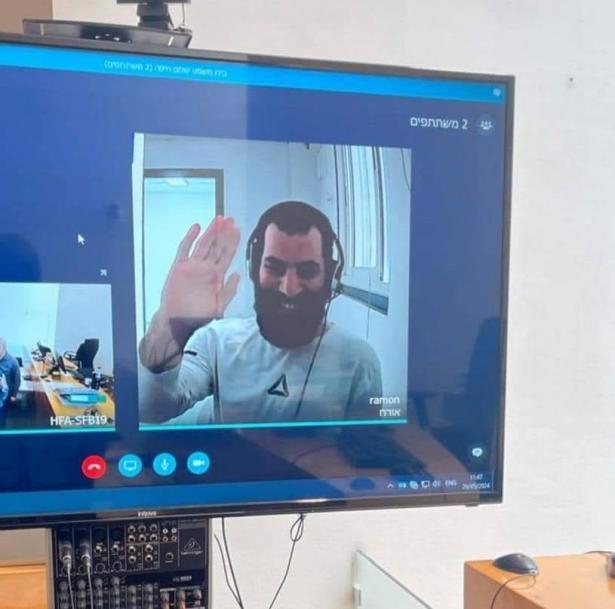 في إطار بحث الإفراج عنه، المحكمة تقرر عرض الأسير محمد جبارين على 