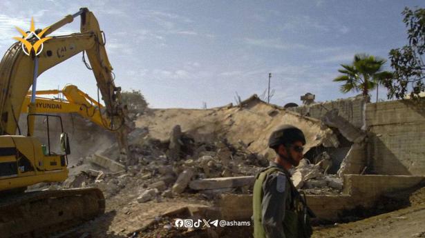 الجرافات الإسرائيلية هدمت منزلاً في بلدة الولجة بحجة البناء دون ترخيص