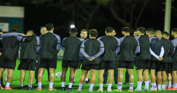 بعد تحقيق إنجاز تاريخي.. منتخب فلسطين يواصل استعداداته لمواجهة أستراليا