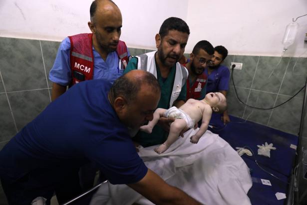 أطفال غزة يواجهون وضعا كارثيا بسبب إغلاق المساعدات والعمليات العسكرية