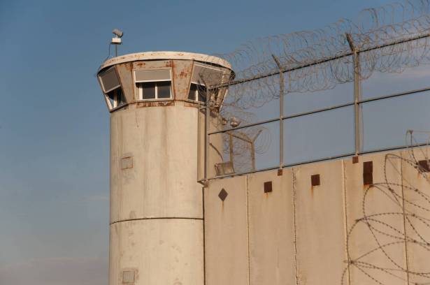 نادي الأسير الفلسطيني: 26 فلسطينية معتقلة إداريًا في السجون الإسرائيلية