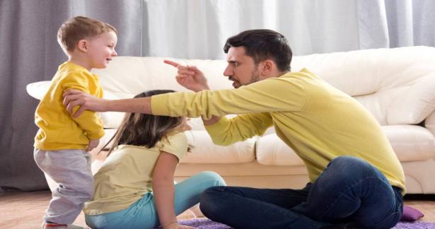 قد يصبح أنانيًا ونرجسيًا.. كيف تضع الحدود مع طفلك؟