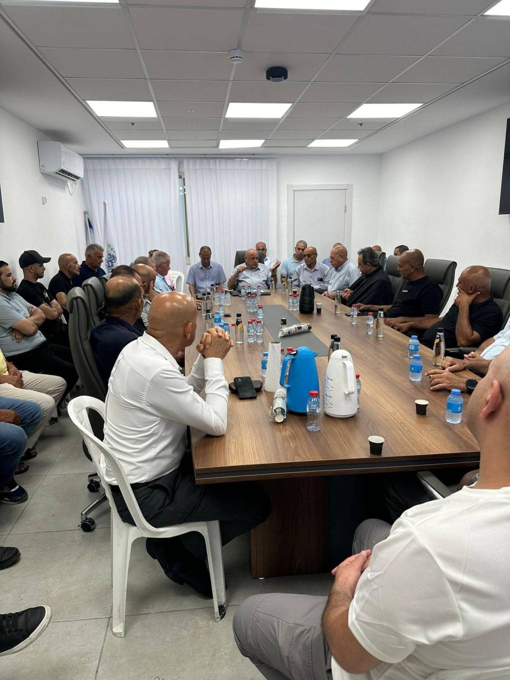 من الجلسة في طوبا - مواقع التواصل 