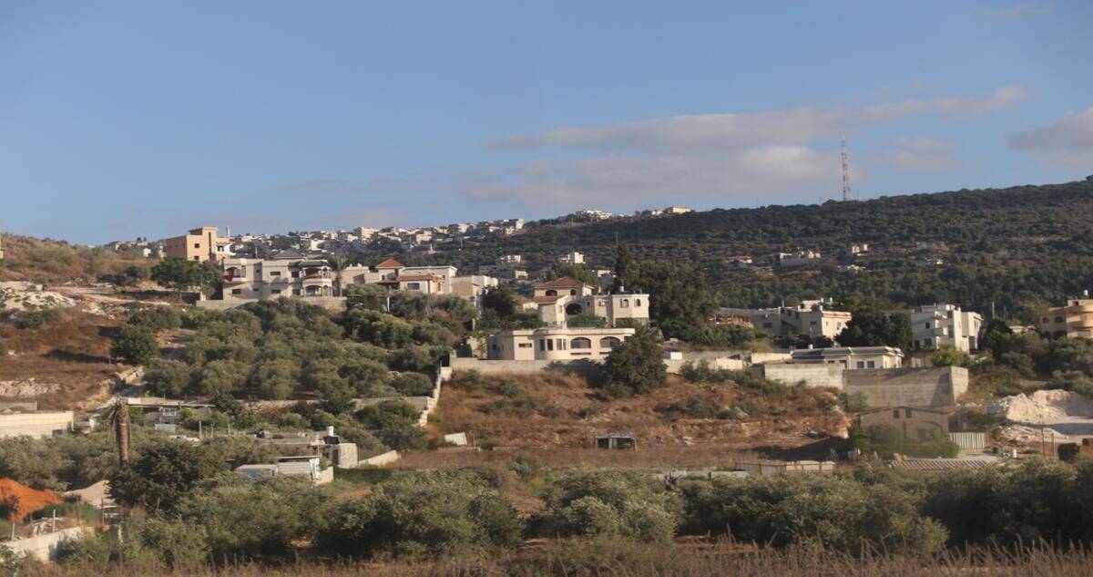 shutterstock_ NECHAMA VID
