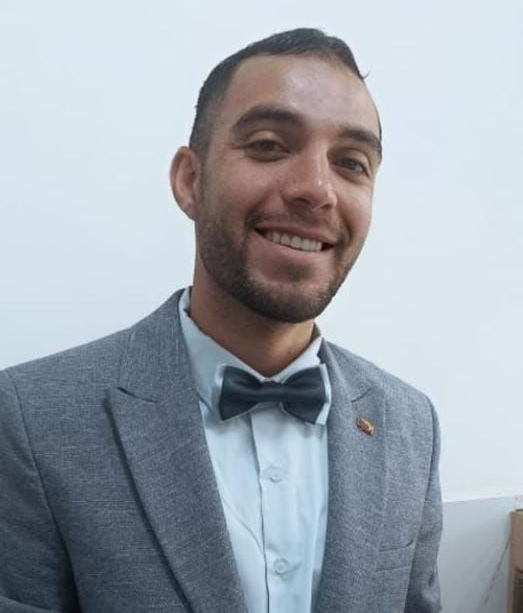 الأسير الغزي عمر جنيد  