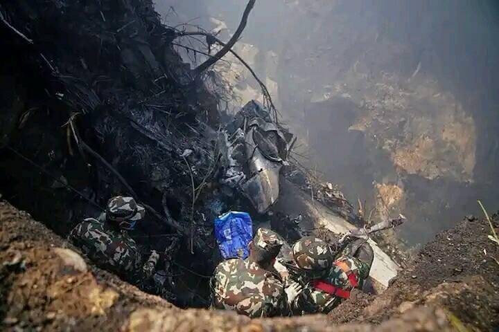 تحطم الطائرة البرازيلية - وسائل التواصل