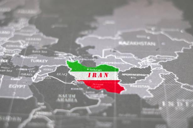 إيران
