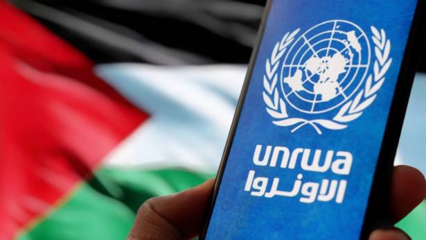 الأونروا تعلق خدماتها في مخيمات الضفة الغربية