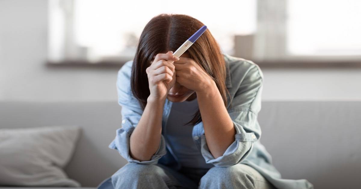 shutterstock - Prostock-studio
