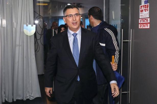 د. سليم بريك: دخول ساعر إلى الحكومة يزيد الأمور تعقيدًا.. ولهذه الأسباب اختاره نتنياهو