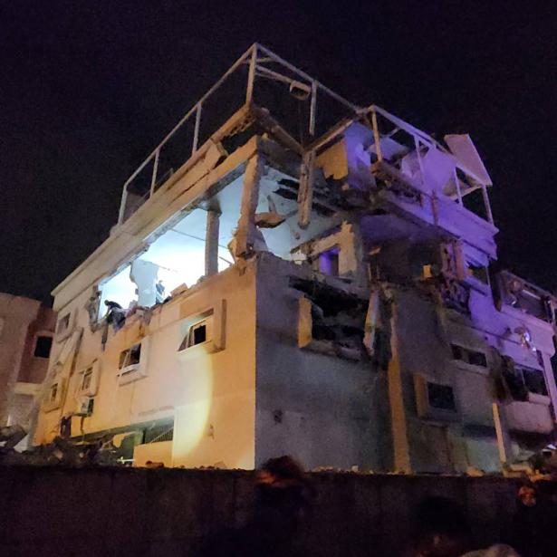 معتز عراقي: التعليم في الطيرة منتظم ماعدا المدرسة القريبة من موقع سقوط الصاروخ