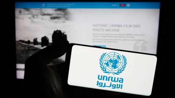 الأونروا: إسرائيل لم تسلمنا قرارا رسميا حتى الآن.. وما تفعله أمر غير مسبوق تاريخيا