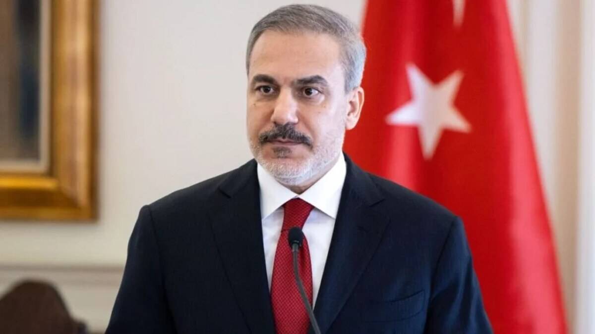 وزير الخارجية التركي - مواقع تواصل 