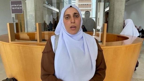 آية خطيب - وسائل التواصل 