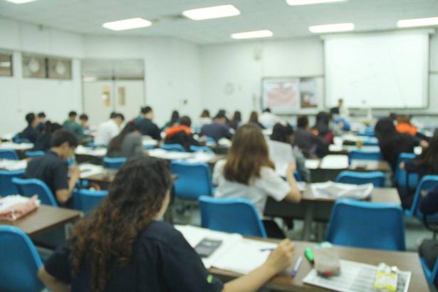 د. تغريد زعبي: شراء الوظائف الجامعية في إسرائيل هي جزء من ظاهرة عالمية