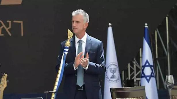 ديفيد بارنيا رئيس جهاز الموساد