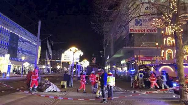 من حادث الدهس بألمانيا - وسائل تواصل

