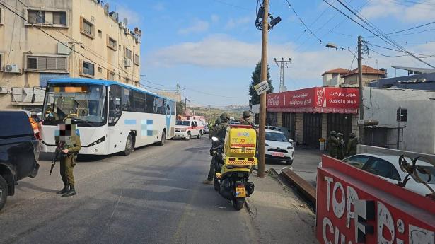 عقب عملية الفندق.. بحث عن المنفذ ومسؤول يطالب بمحاربة أبو مازن
