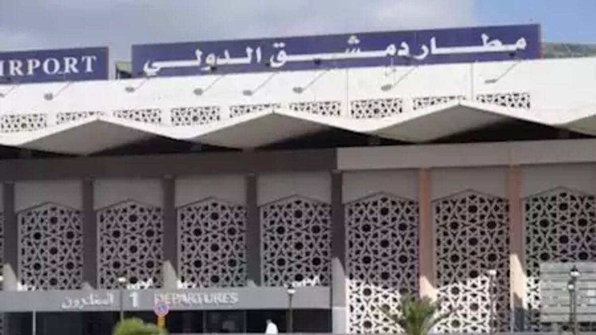 مطار دمشق الدولي - موقع تواصل