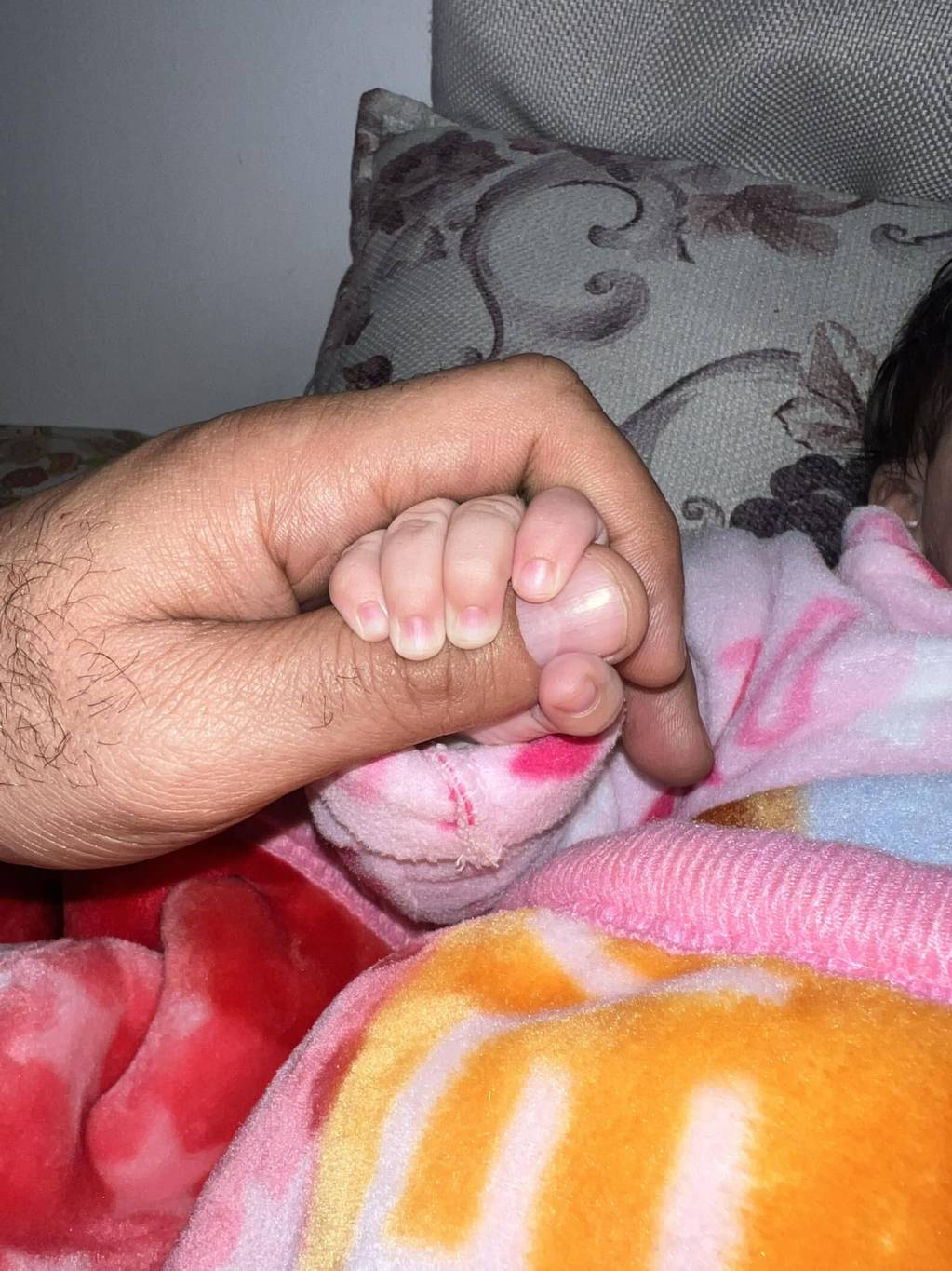 الطفلة جنة - صورة من صفحة رامي عروقي على فيسبوك