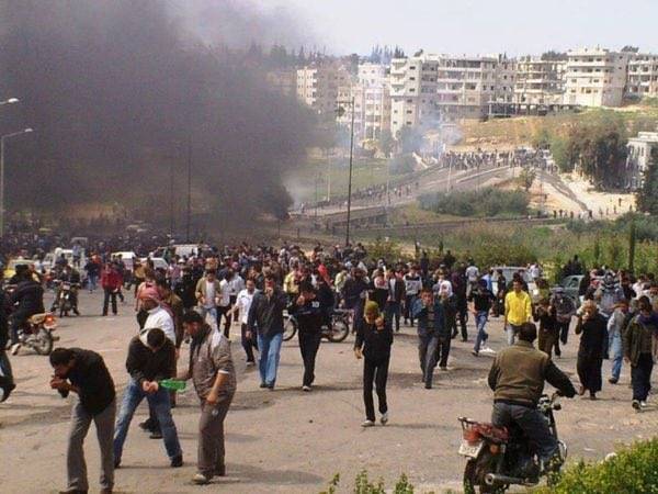 اعتداء مجهولين يتسبب في انقطاع خدمات الاتصال والإنترنت عن درعا