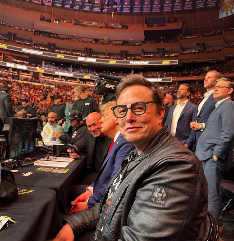 ماسك-صفحته الرسمية 