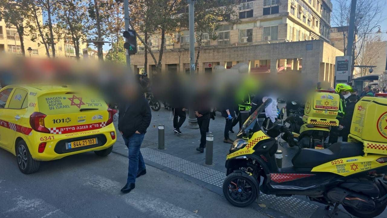 توضيحية - تصوير نجمة داود الحمراء