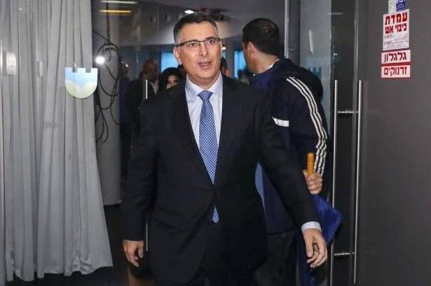 إسرائيل تدين 
