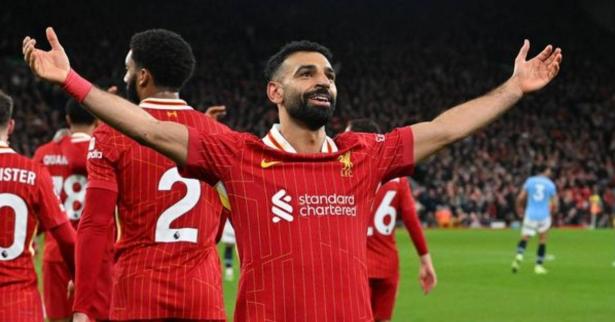 هل يودع محمد صلاح ليفربول قريبًا؟ لينيكر يكشف السر!