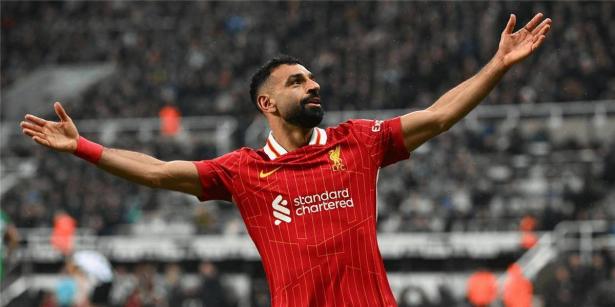 محمد صلاح على الطريق.. موجة الهجرة العكسية تغري نجوم العرب