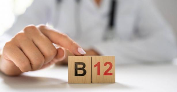 صدمة طبية! نقص فيتامين B12 قد يسرق منك ذاكرتك!